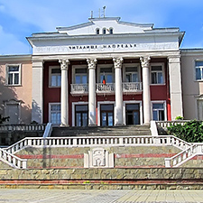 Сградата на читалище „Напредък - 1870”