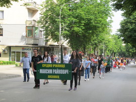 Учители и ученици шестваха за празника на Солунските…