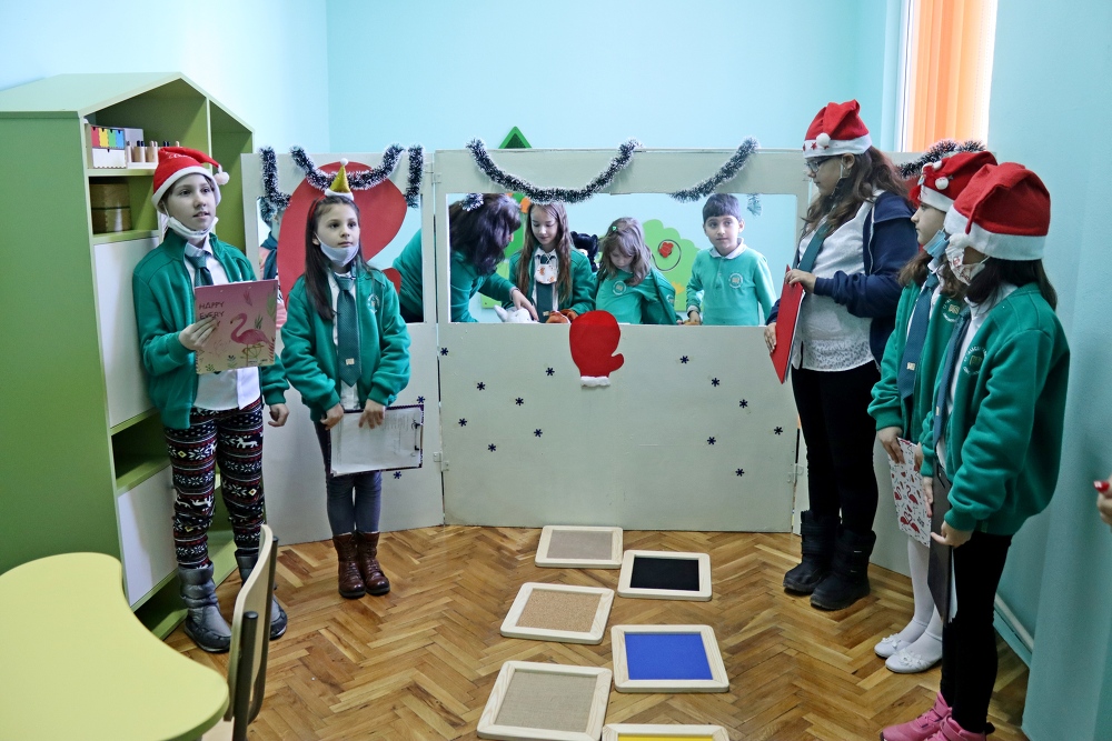 В Лясковската гимназия по проект бе създадена и открита Сензорна стая