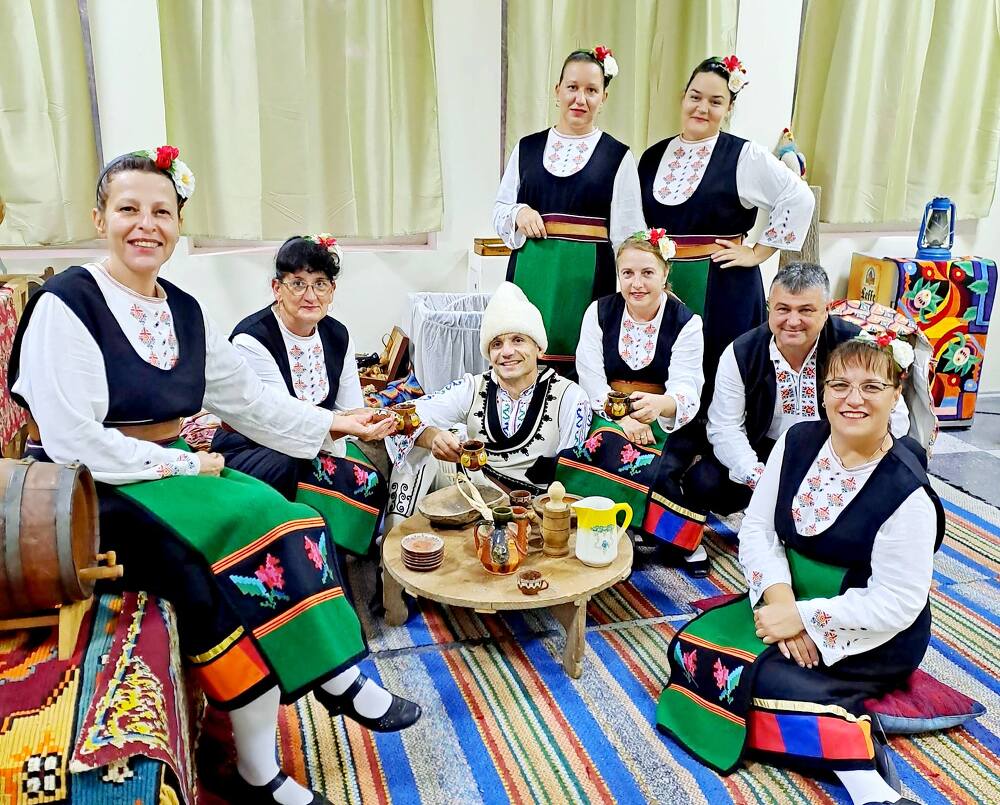 С празничен концерт и литургия за здраве козаревчани отбелязаха официалния празник на селото