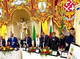 Кметът Васил Христов подписа в Малта пакт за…